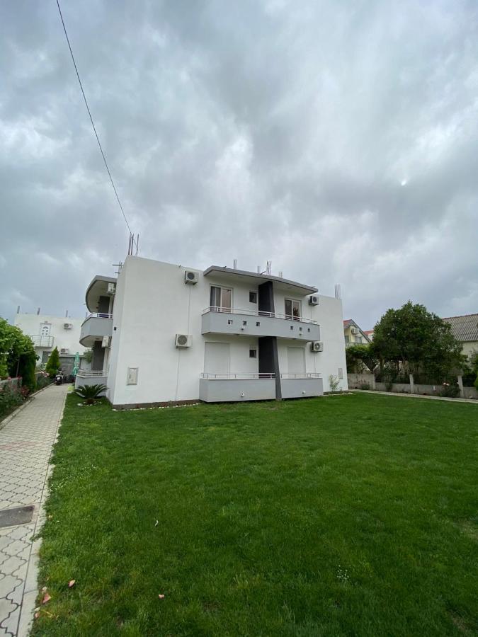 Md Apartments Ulcinj Exterior foto